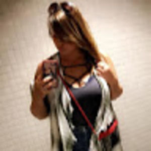 Meet your Posher, Deanna